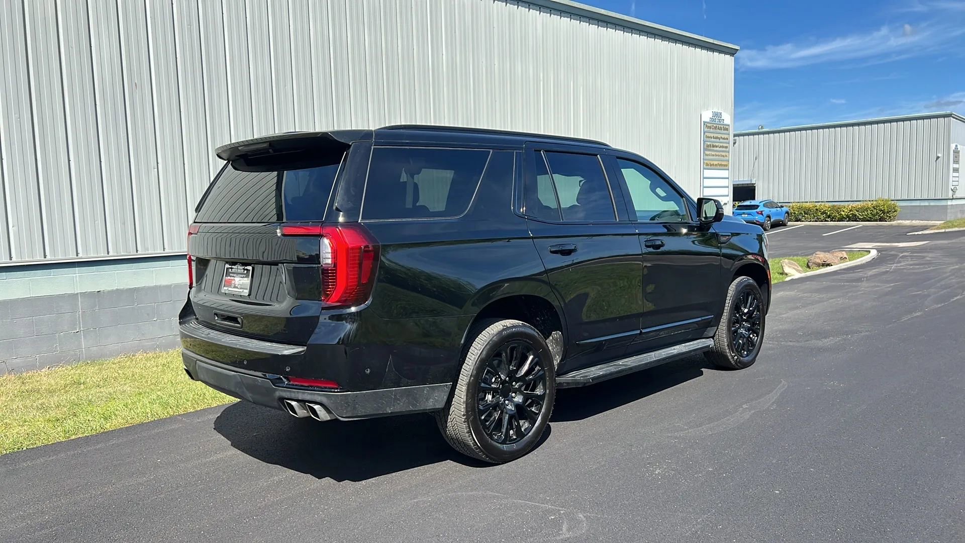Used 2025 GMC Yukon Denali image 5