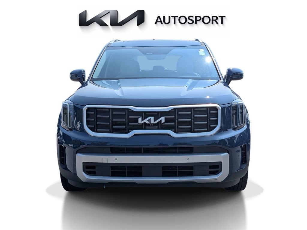 Certified 2025 Kia Telluride SX FWD image 3