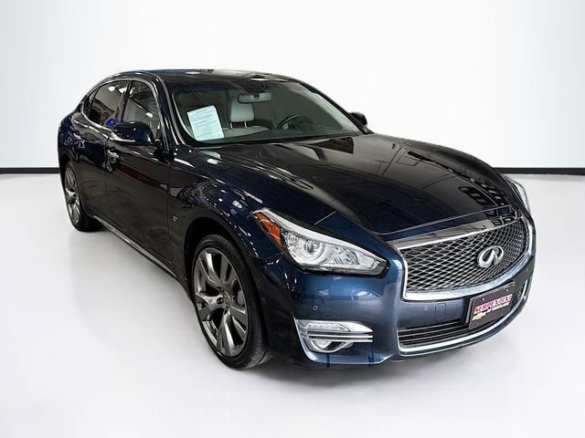 Used 2015 INFINITI Q70 L 3.7 w/ Deluxe Touring Package image 3