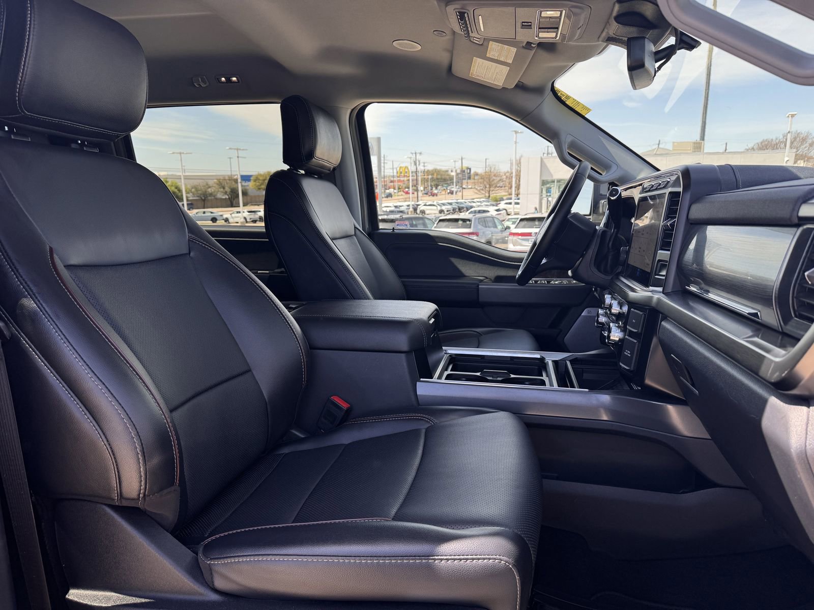 Used 2024 Ford F250 Lariat w/ Lariat Ultimate Package image 30