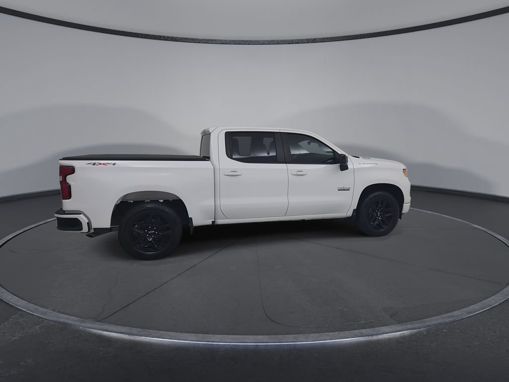 Used 2024 Chevrolet Silverado 1500 RST AWD/4WD image 16