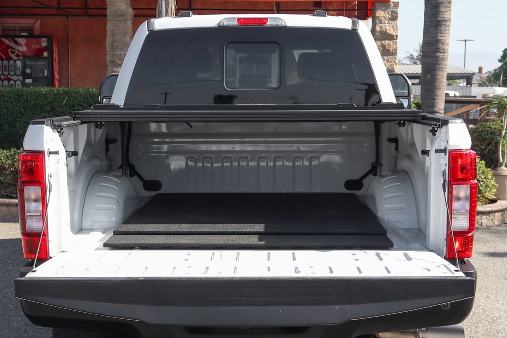 Used 2020 Ford F250 Lariat w/ Lariat Value Package AWD/4WD image 9