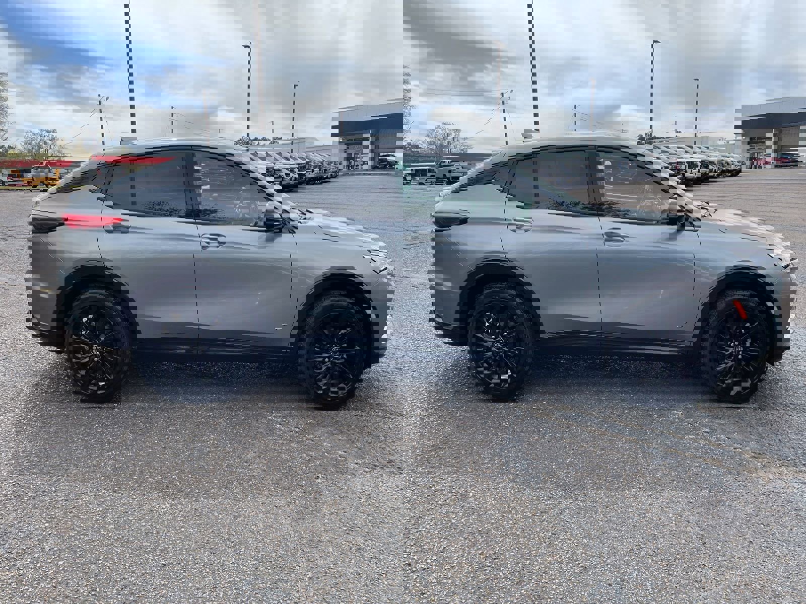 New 2026 Buick Envista Sport Touring w/ Convenience I Package FWD image 6