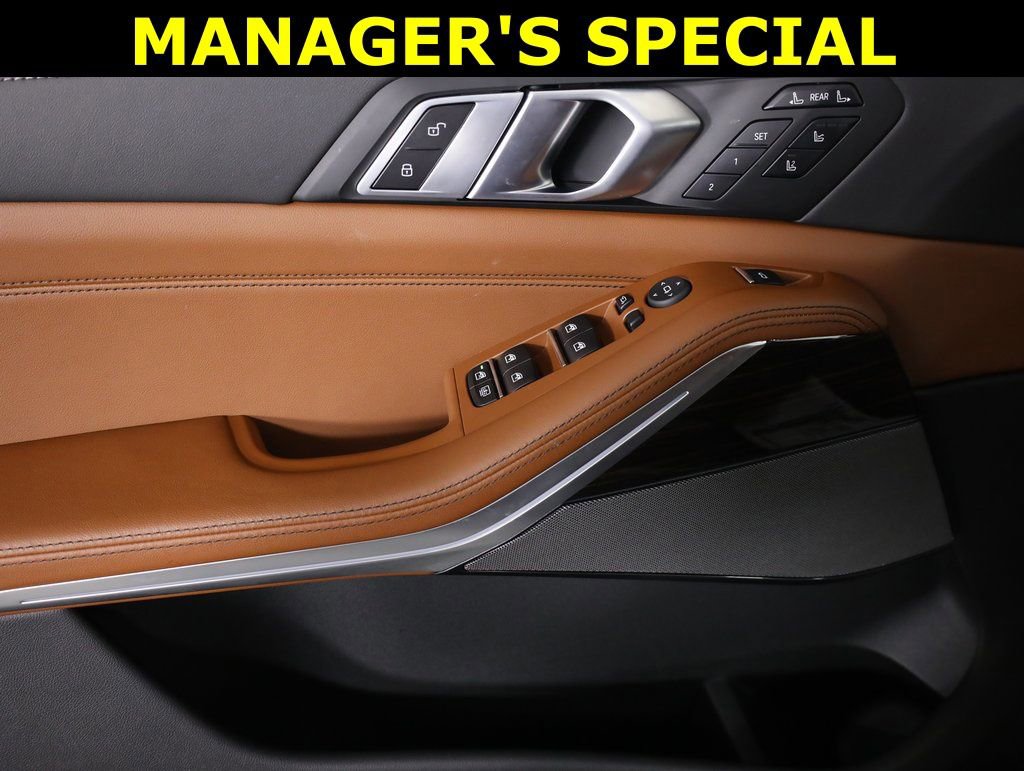 Used 2026 BMW X7 M60i AWD/4WD image 9