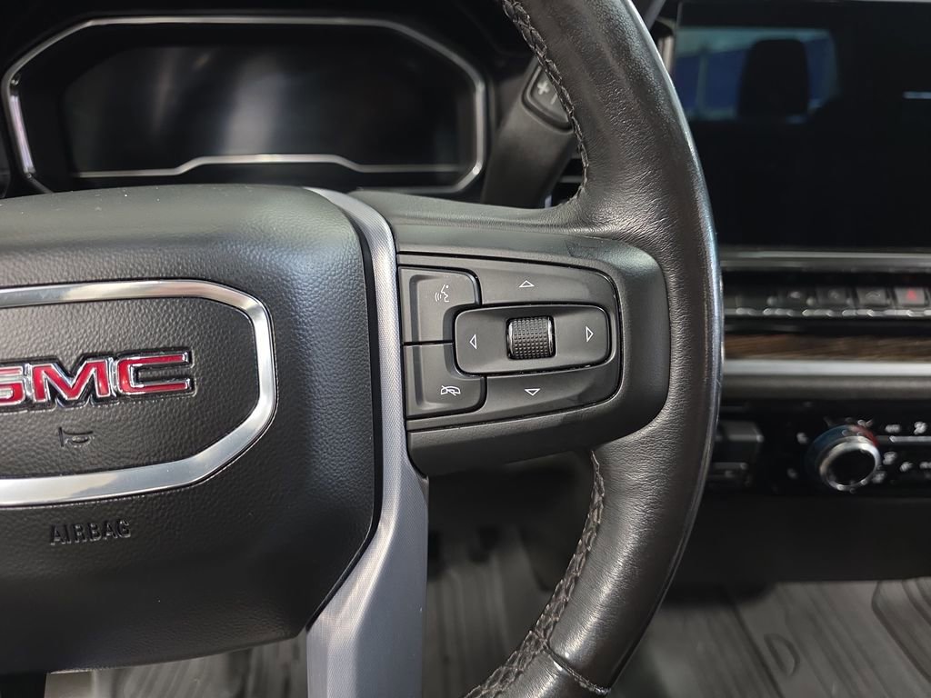 Used 2022 GMC Sierra 1500 Elevation image 17