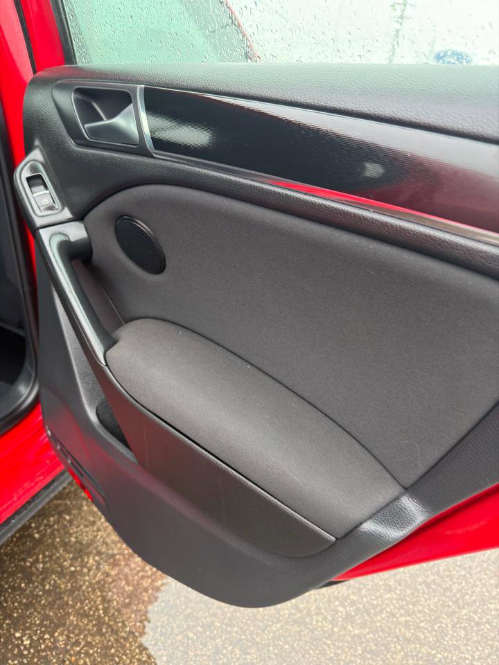 Used 2013 Volkswagen GTI 4-Door FWD image 41