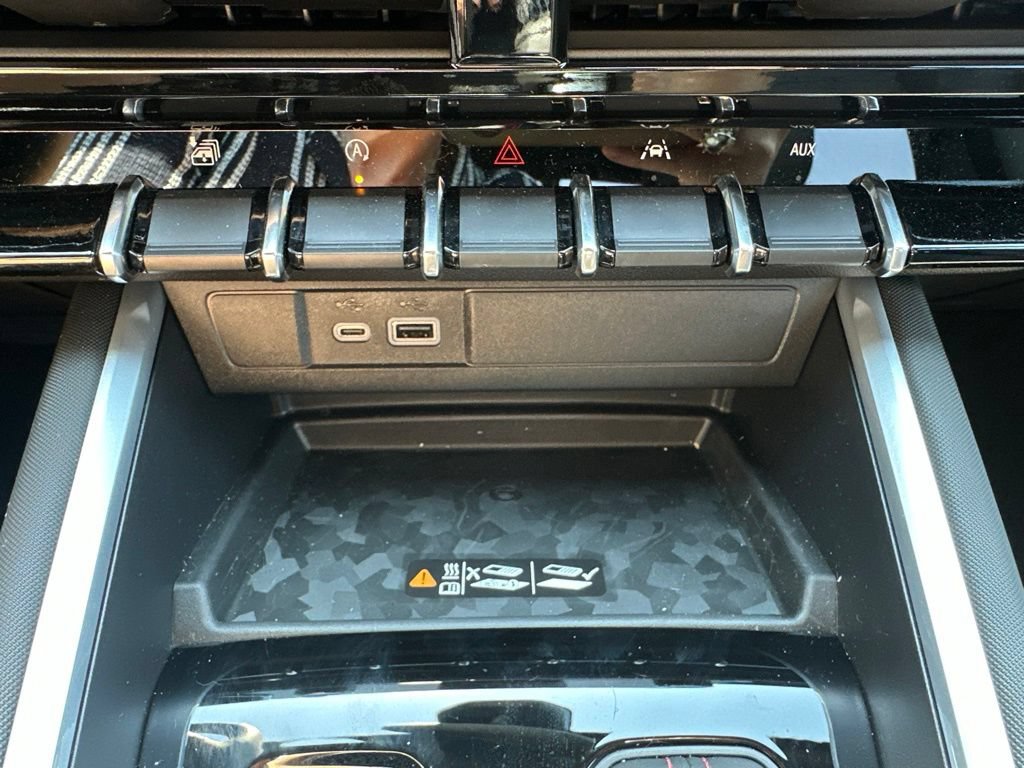 New 2026 Chevrolet Colorado Z71 w/ Midnight Edition AWD/4WD image 26