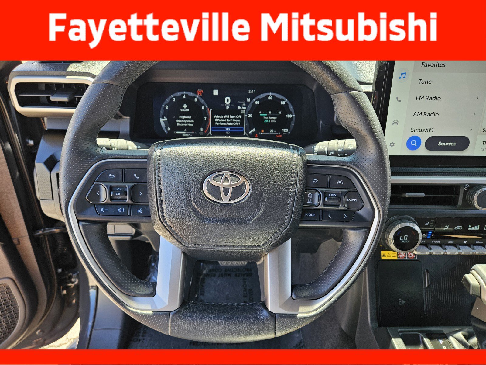Used 2025 Toyota 4Runner Limited AWD/4WD image 25