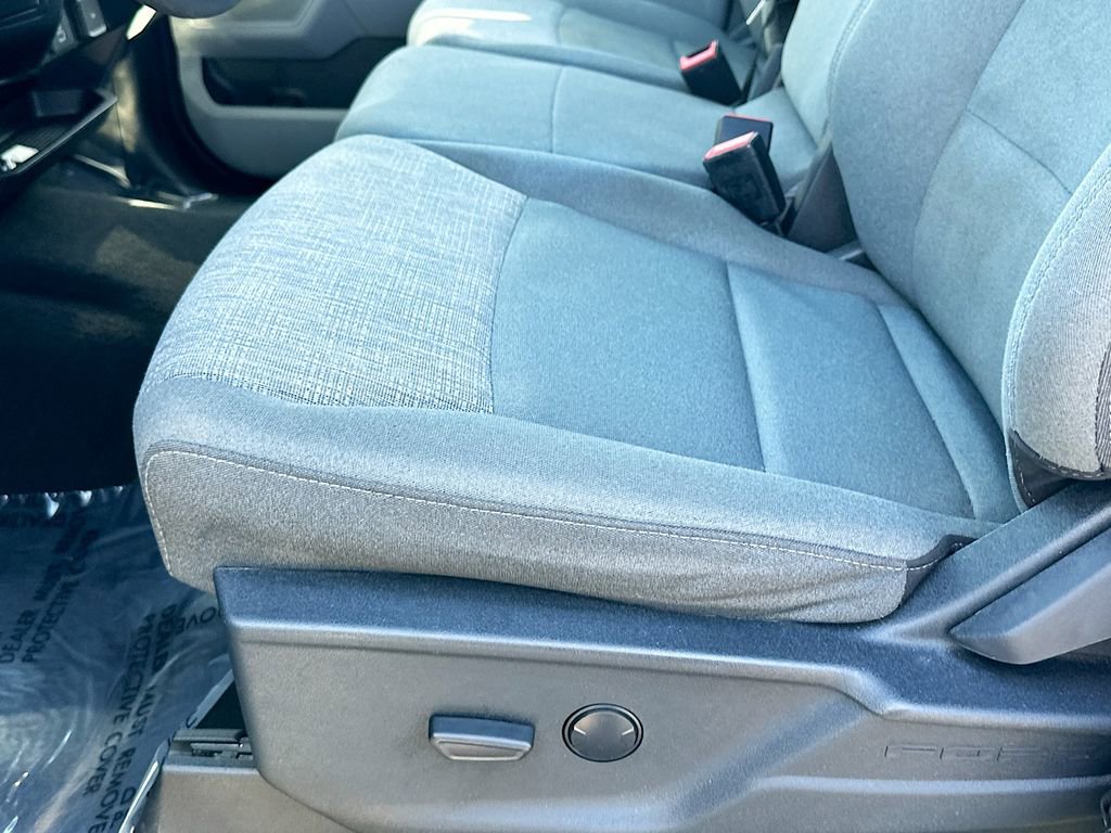 Used 2025 Ford F250 XLT image 19