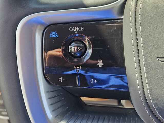 Used 2025 INFINITI QX80 Sensory AWD/4WD image 27