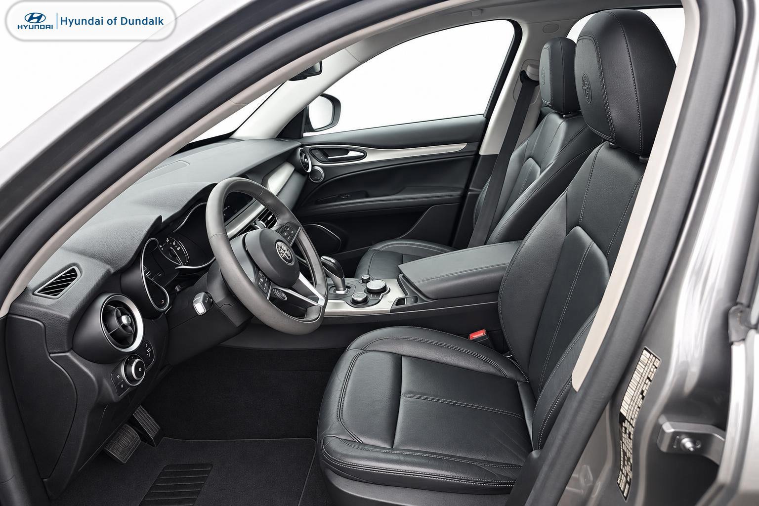 Used 2018 Alfa Romeo Stelvio Ti AWD/4WD image 7