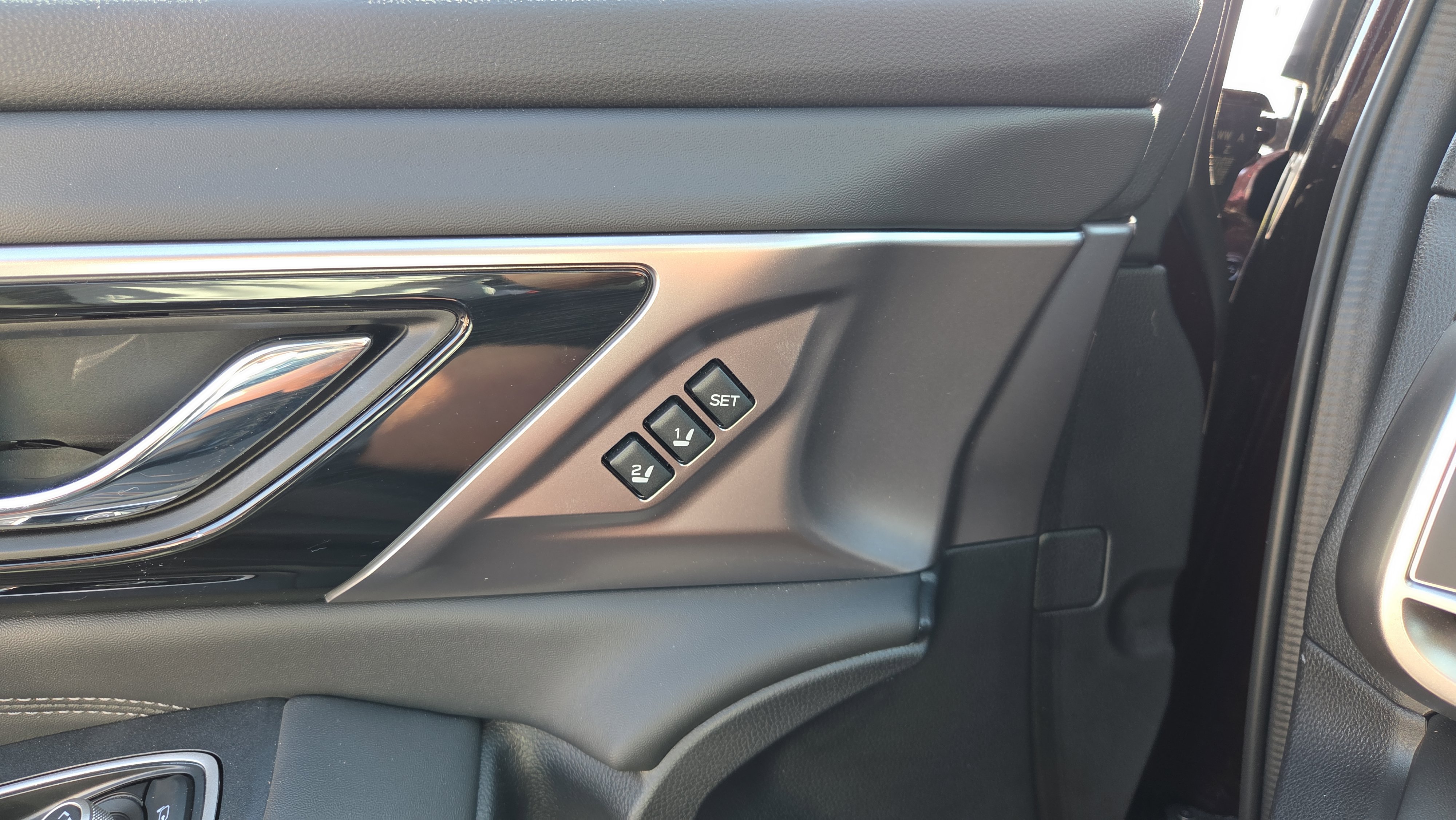 Used 2025 Subaru Outback Touring XT w/ Popular Package #2 image 25