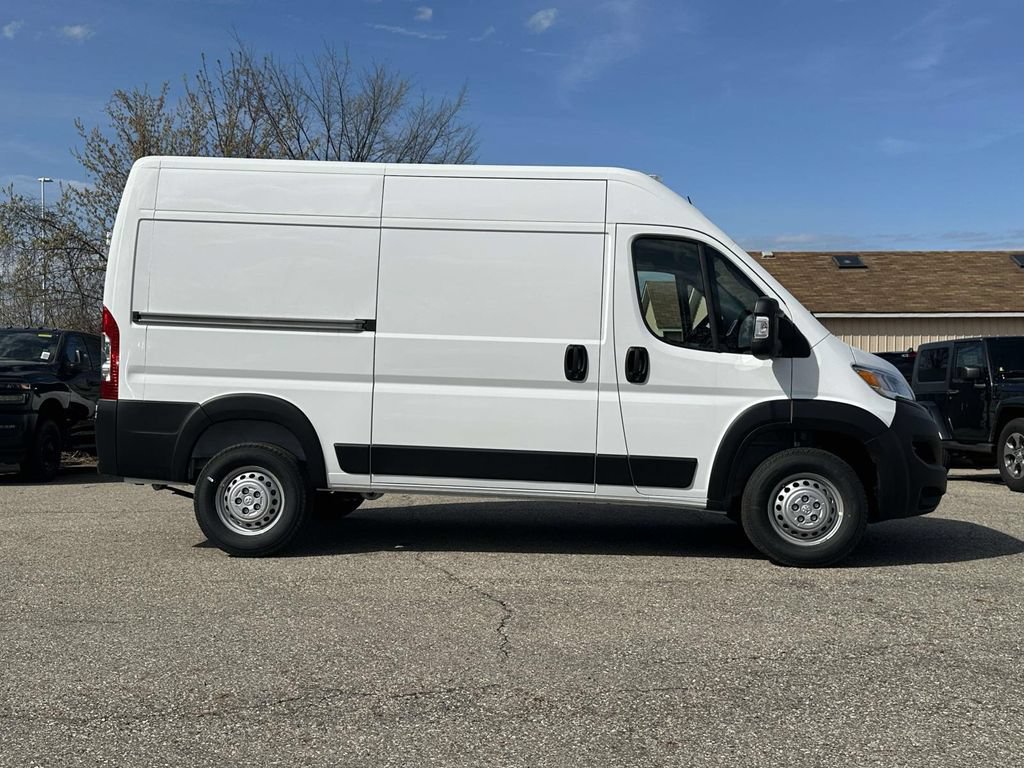 New 2026 RAM ProMaster 1500 w/ Convenience Group FWD image 2