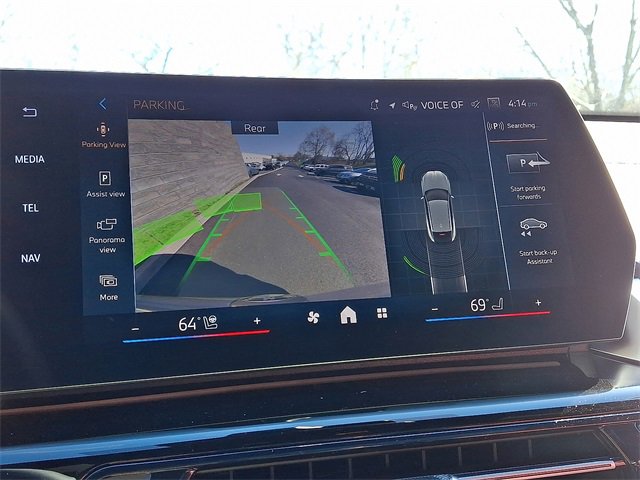 New 2025 BMW X2 xDrive28i w/ Convenience Package image 16