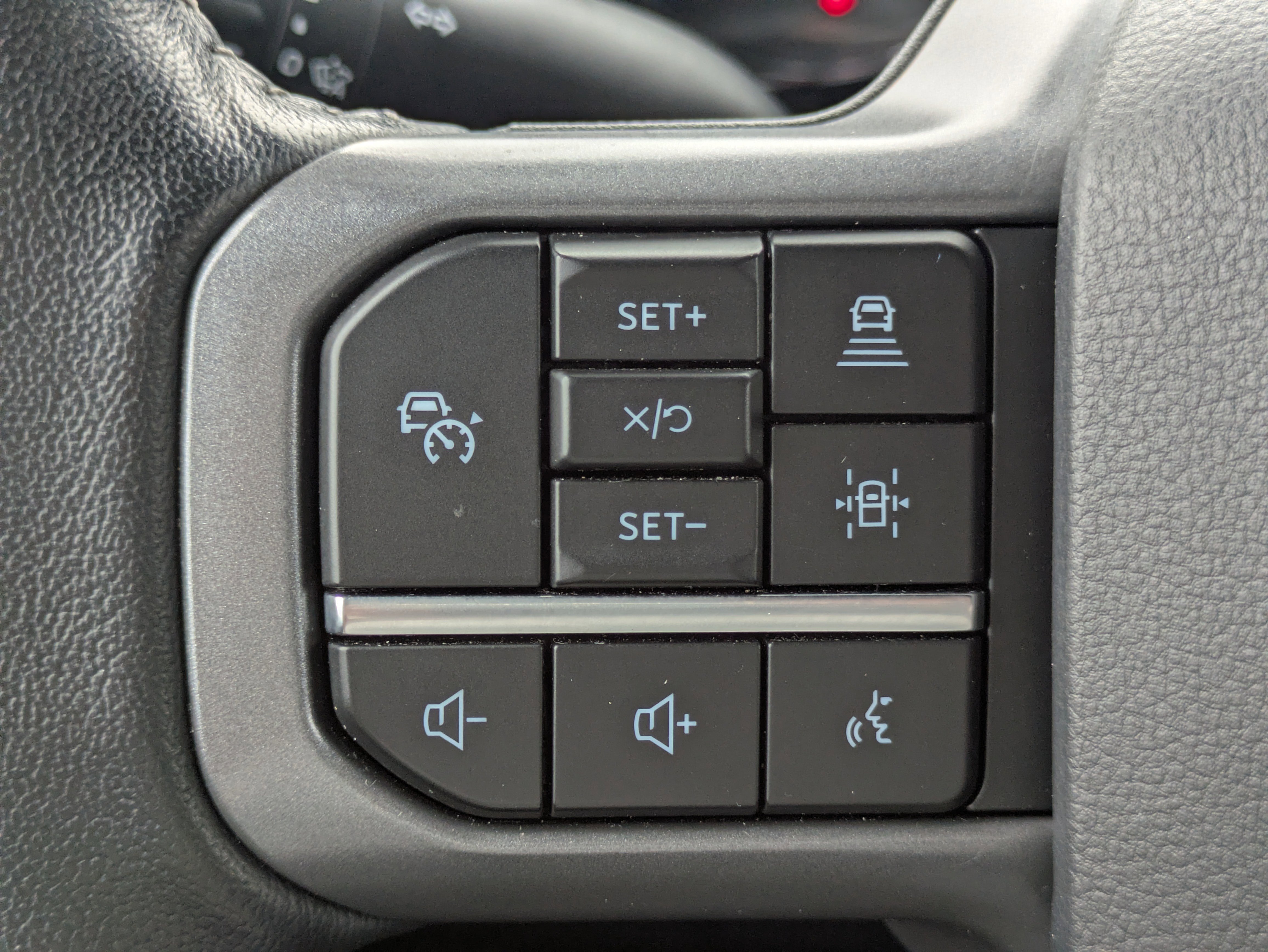 Used 2021 Ford F150 XLT w/ Equipment Group 302A High image 24