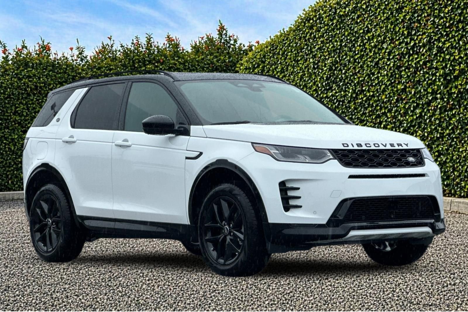New 2026 Land Rover Discovery Sport Landmark AWD/4WD image 8