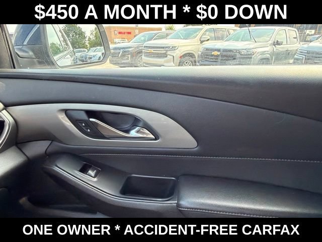 Used 2023 Chevrolet Traverse LT FWD image 31