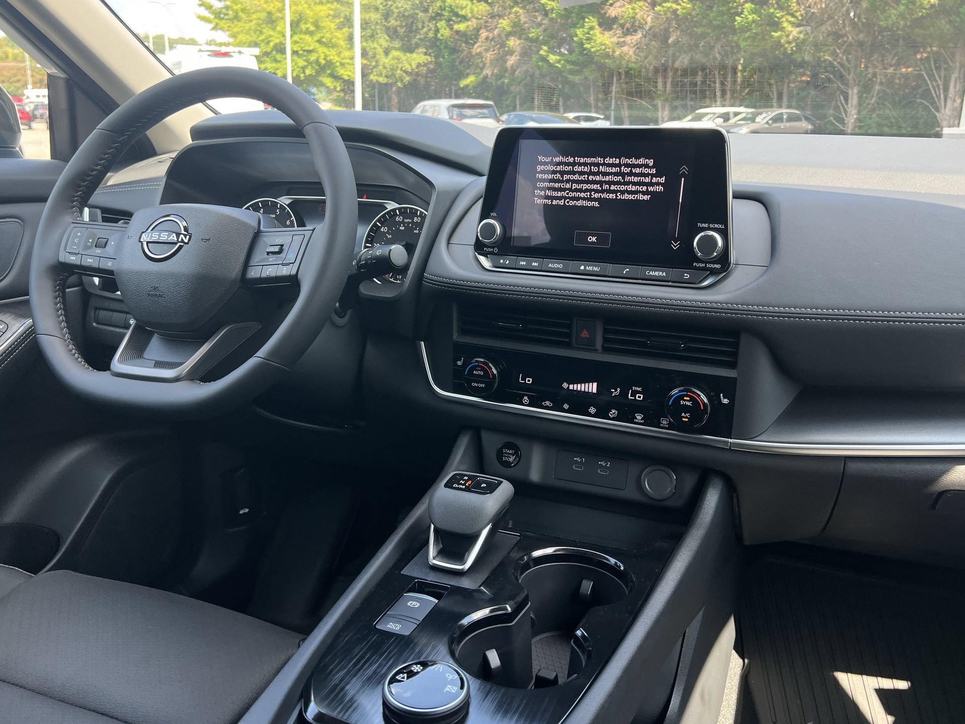 New 2026 Nissan Rogue Dark Armor AWD/4WD image 3