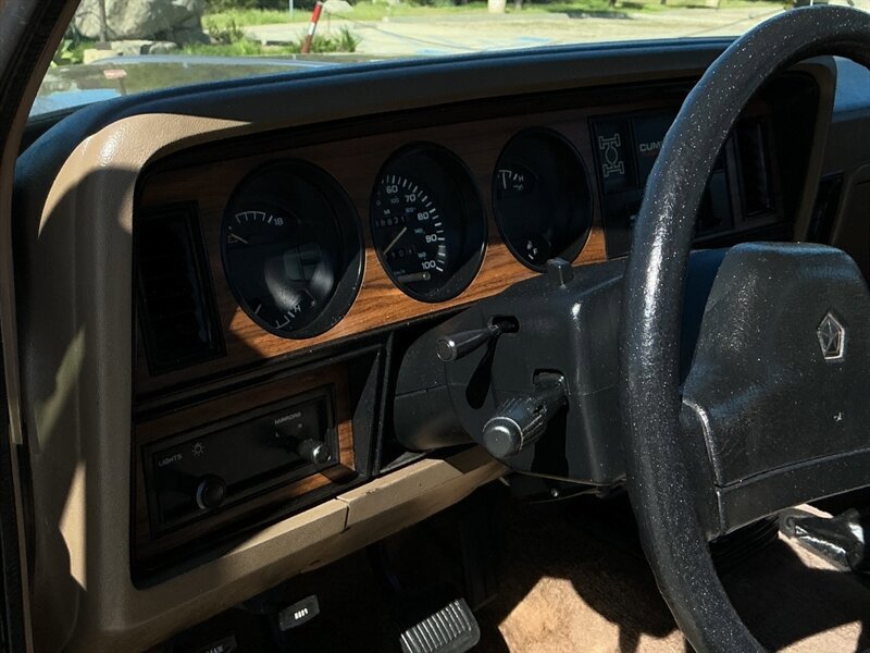 Used 1991 Dodge D/W Truck 350 AWD/4WD image 22
