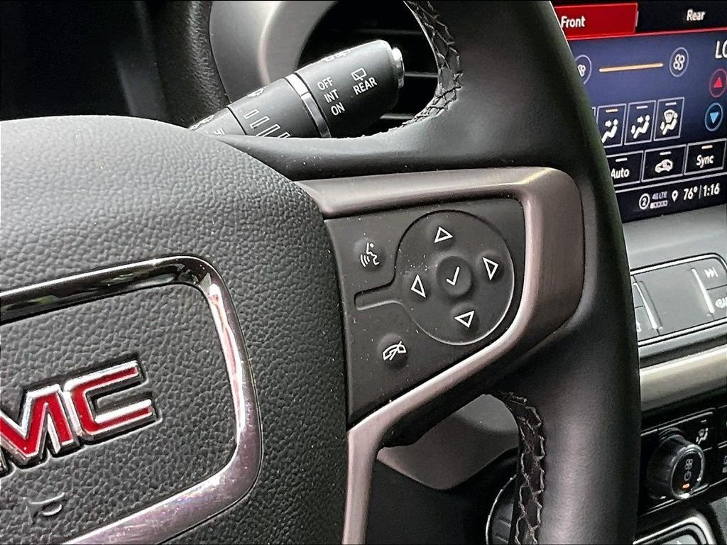 Used 2023 GMC Acadia AT4 AWD/4WD image 19