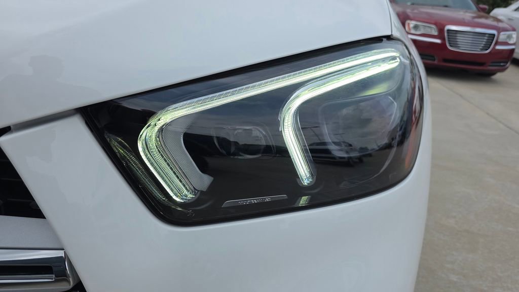 Used 2021 Mercedes-Benz GLE 450 4MATIC image 9