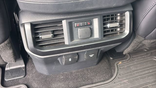 Used 2025 Ford F150 Raptor image 8