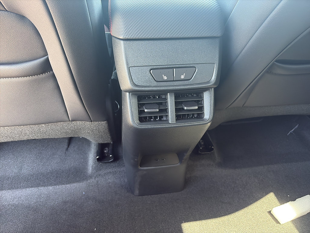 New 2027 Chevrolet Equinox RS w/ Convenience Package III AWD/4WD image 11