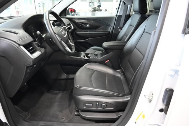 Used 2023 GMC Terrain SLT FWD image 9