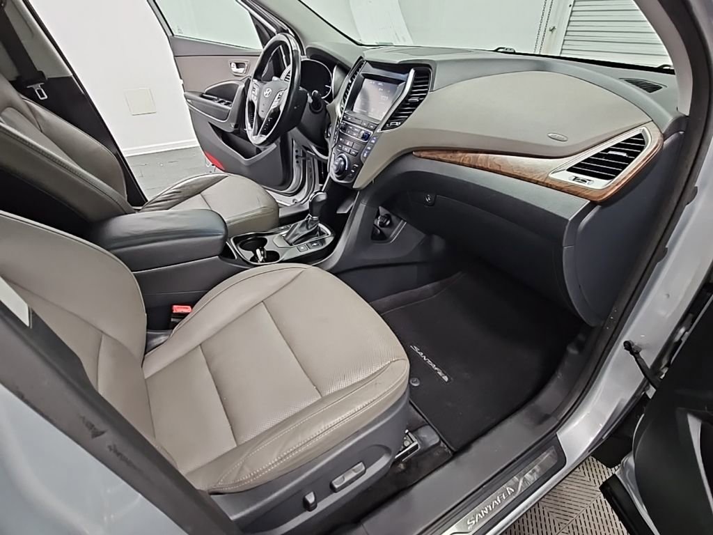 Used 2019 Hyundai Santa Fe XL image 39