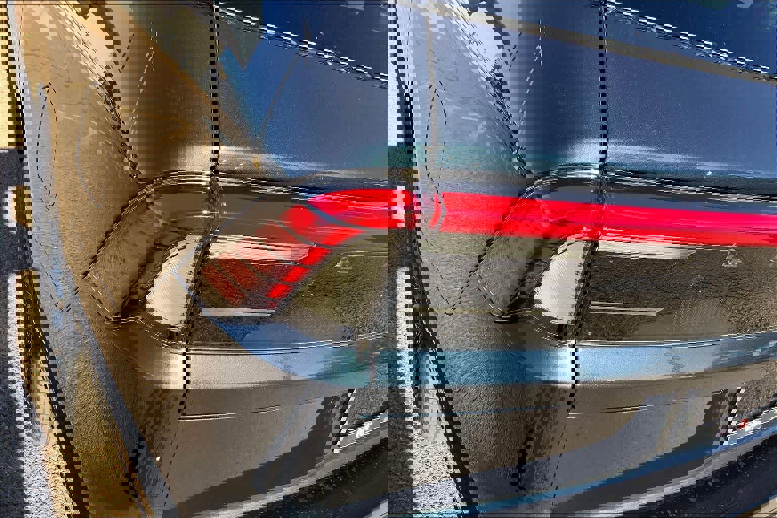 New 2025 Lincoln Navigator L Reserve w/ Jet Appearance Package image 14