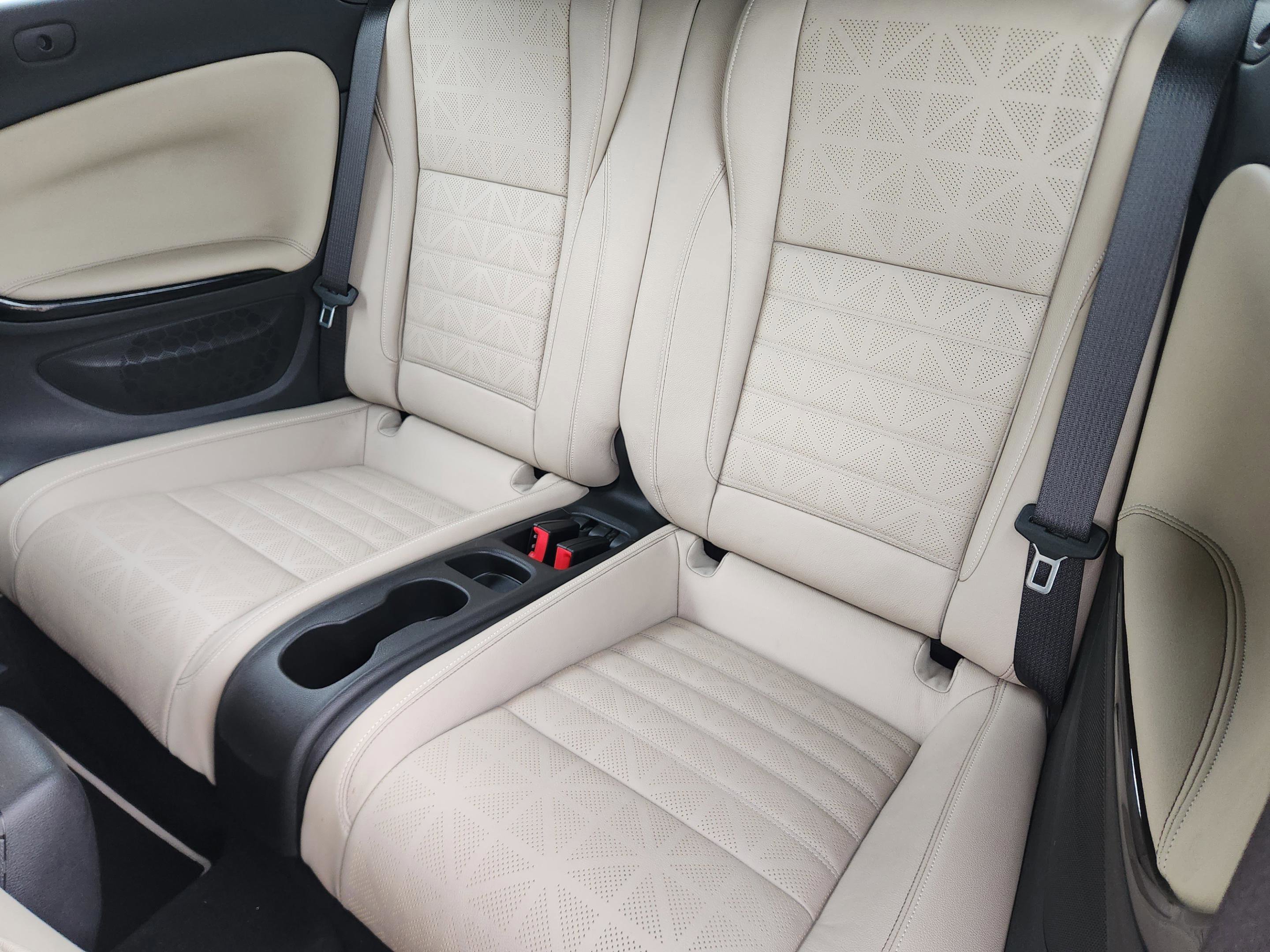 Used 2019 Buick Cascada Premium image 29