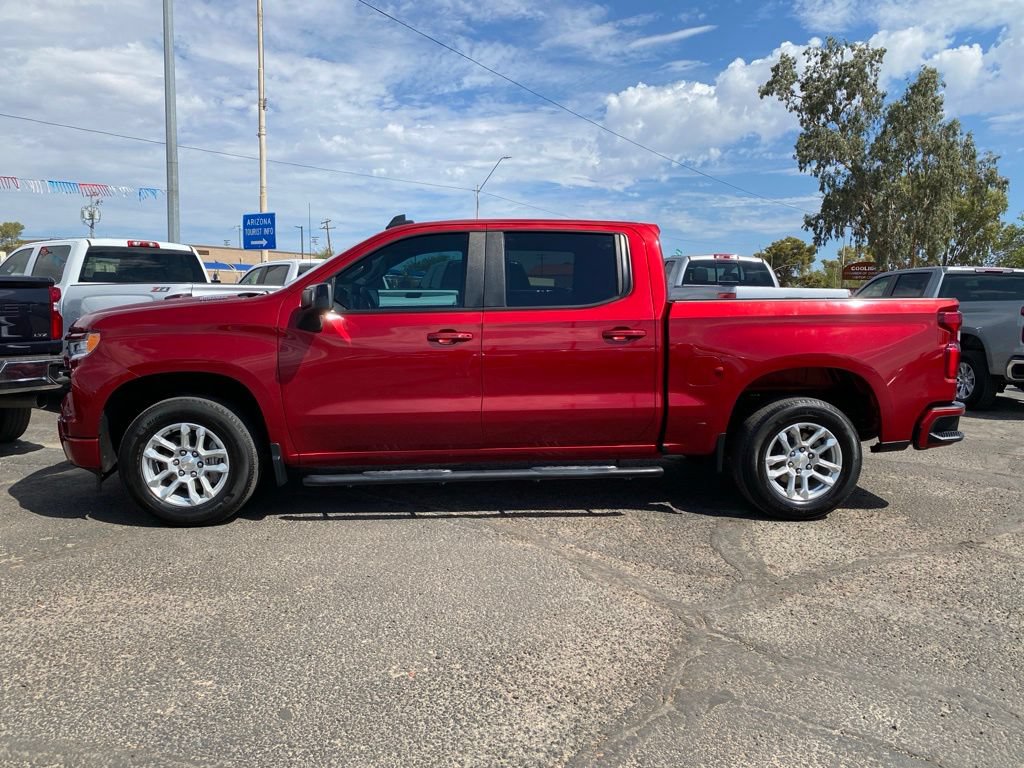 Used 2024 Chevrolet Silverado 1500 RST AWD/4WD image 3
