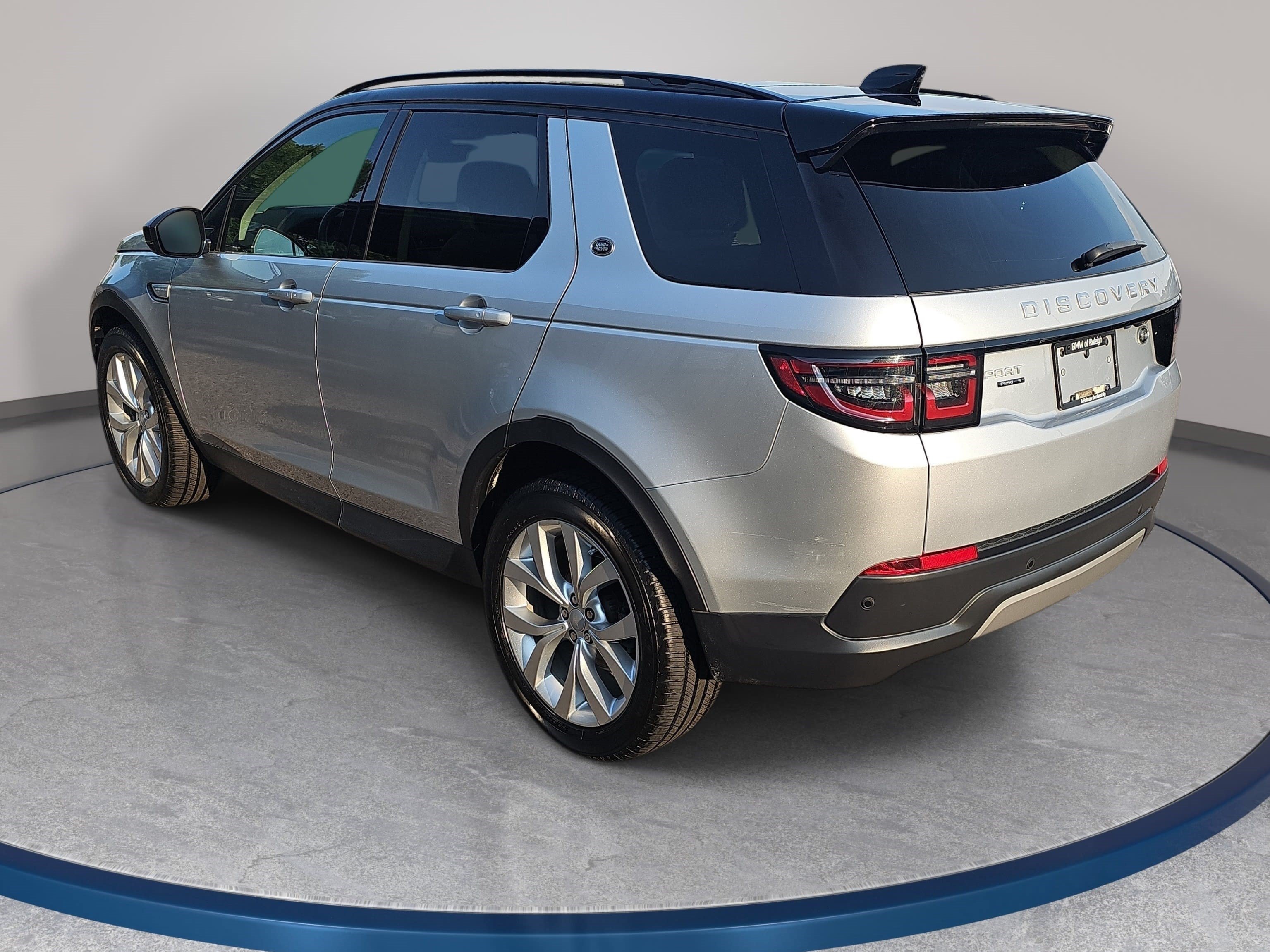 Used 2020 Land Rover Discovery Sport S AWD/4WD image 7