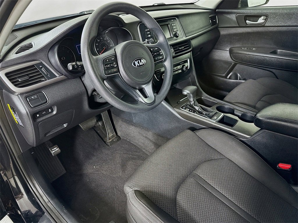Used 2016 Kia Optima LX image 16