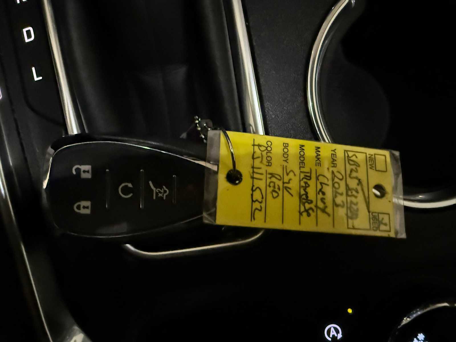 Used 2023 Chevrolet Traverse LT image 37