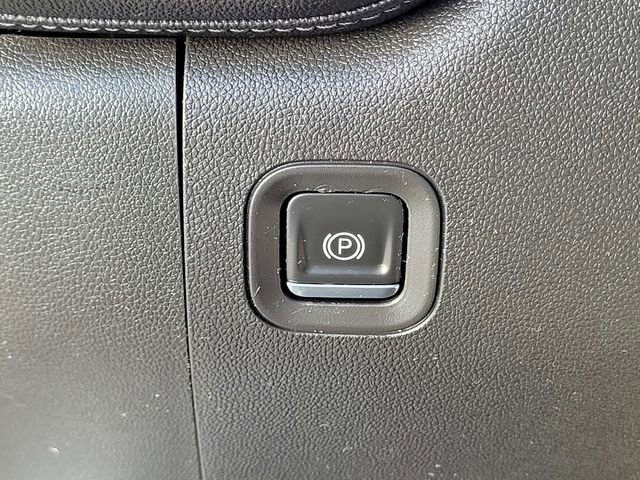 Used 2021 GMC Sierra 1500 SLT w/ Max Trailering Package image 13