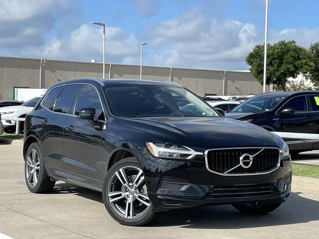 Used 2019 Volvo XC60 T5 Momentum w/ Protection Package Premier FWD image 2