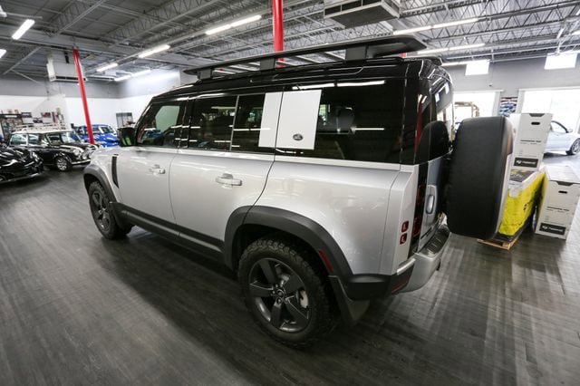 Used 2020 Land Rover Defender 110 SE AWD/4WD image 3