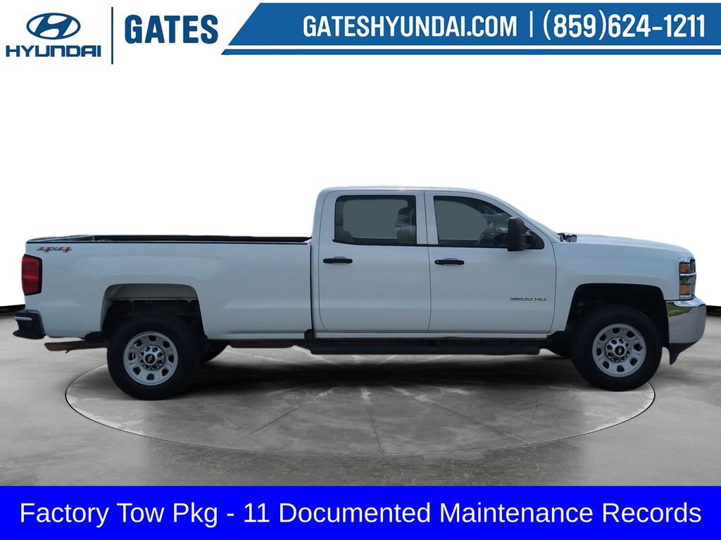Used 2017 Chevrolet Silverado 3500 W/T AWD/4WD image 3