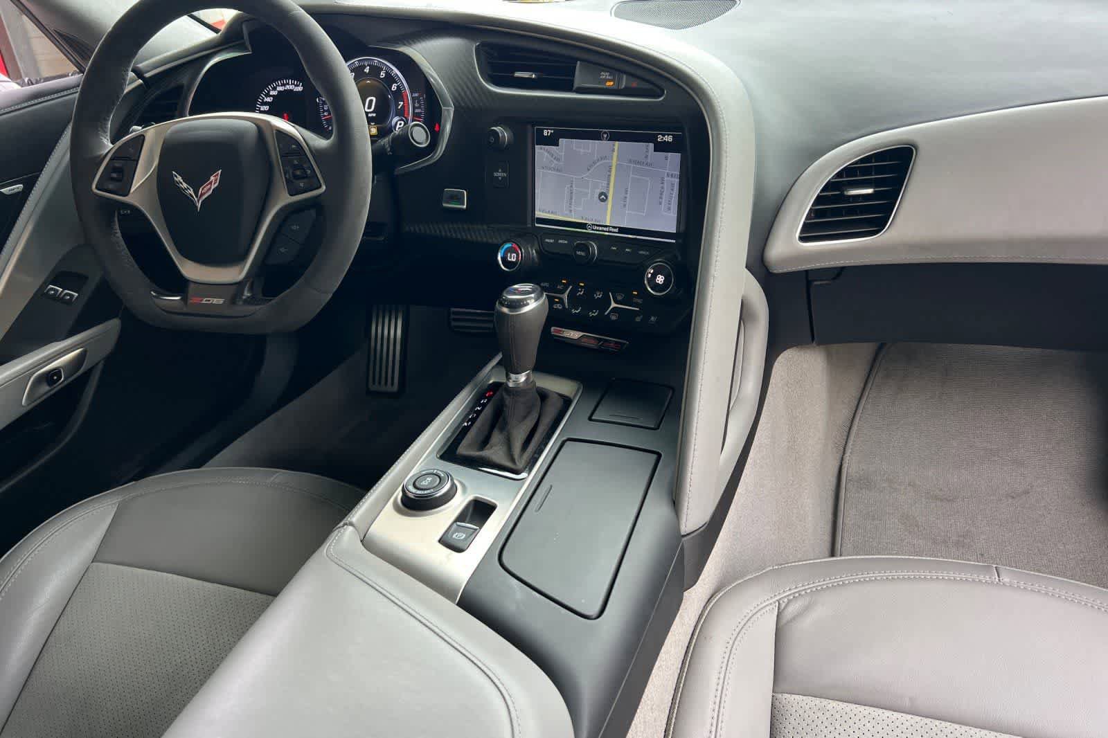 Used 2018 Chevrolet Corvette Z06 RWD image 4