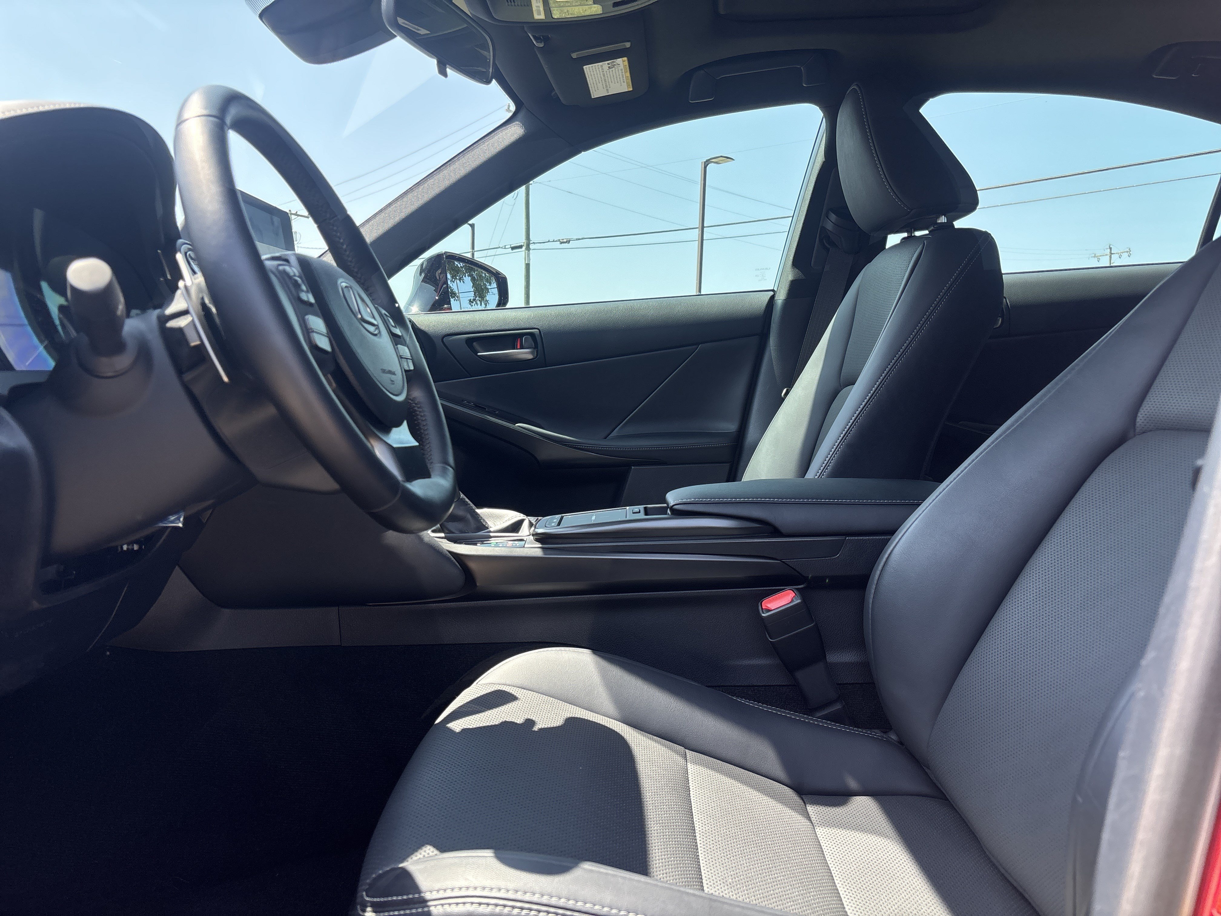 Certified 2025 Lexus IS 350 F Sport RWD image 16