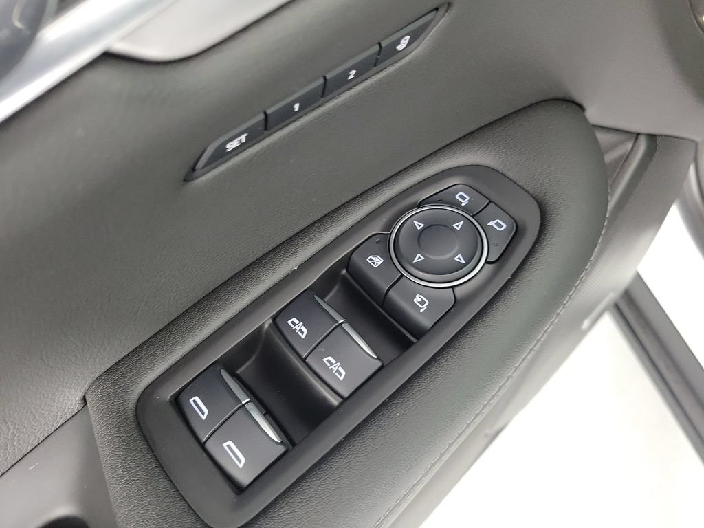 Certified 2023 Cadillac XT6 Premium Luxury FWD image 22
