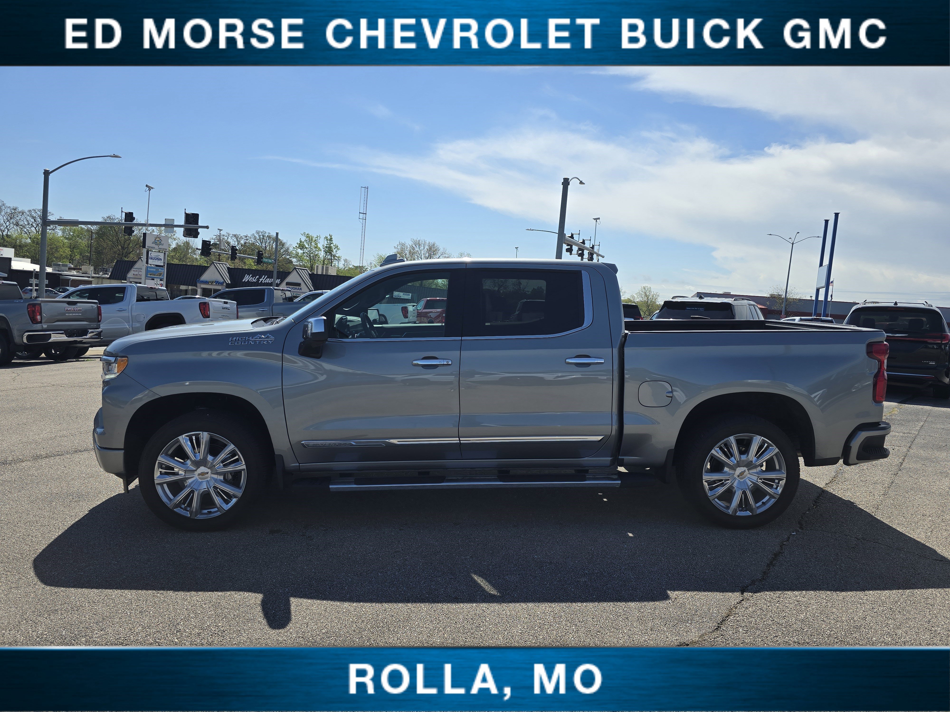 Certified 2026 Chevrolet Silverado 1500 High Country w/ Technology Package AWD/4WD image 6