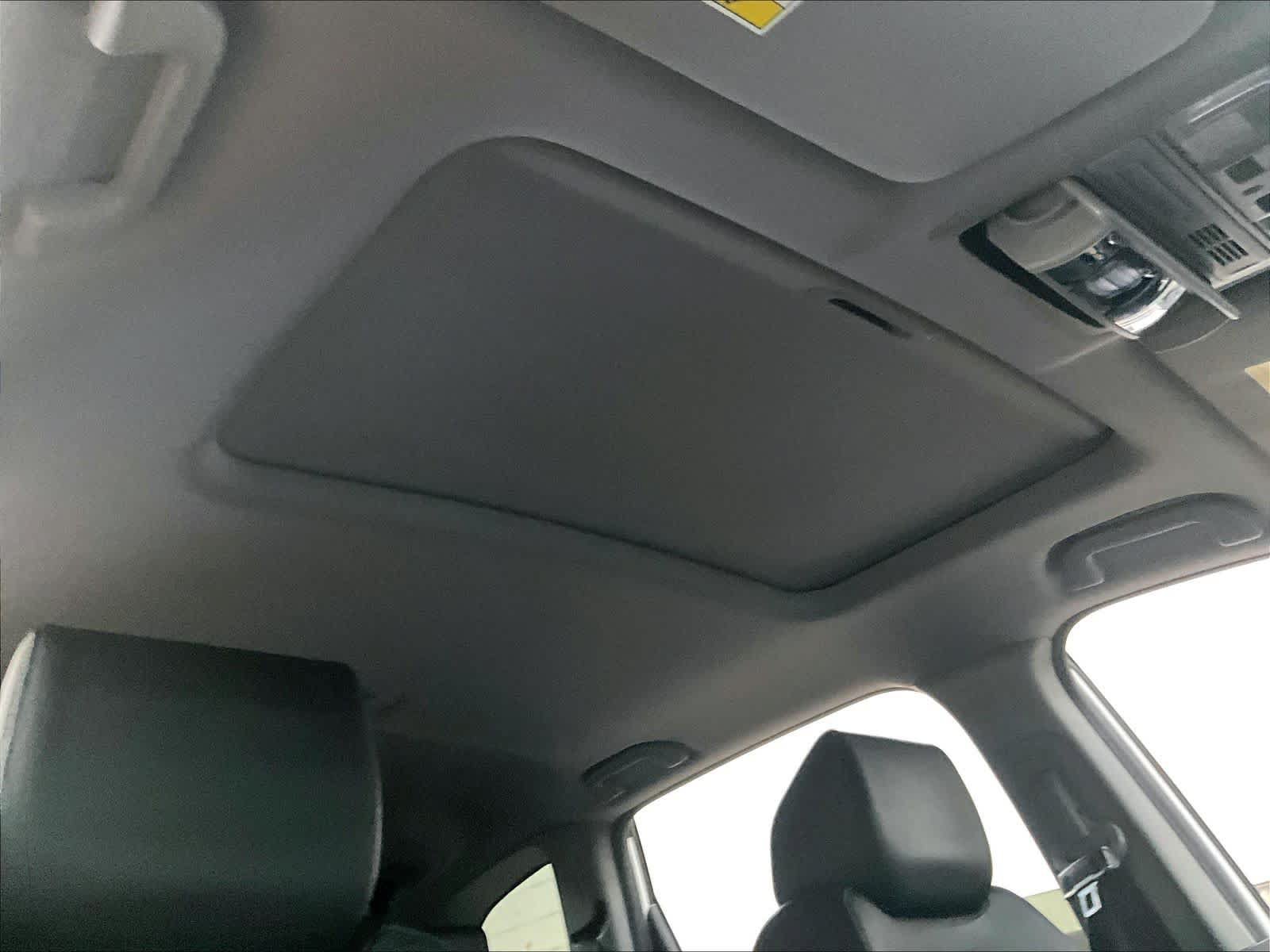 Used 2020 Honda CR-V EX-L image 25