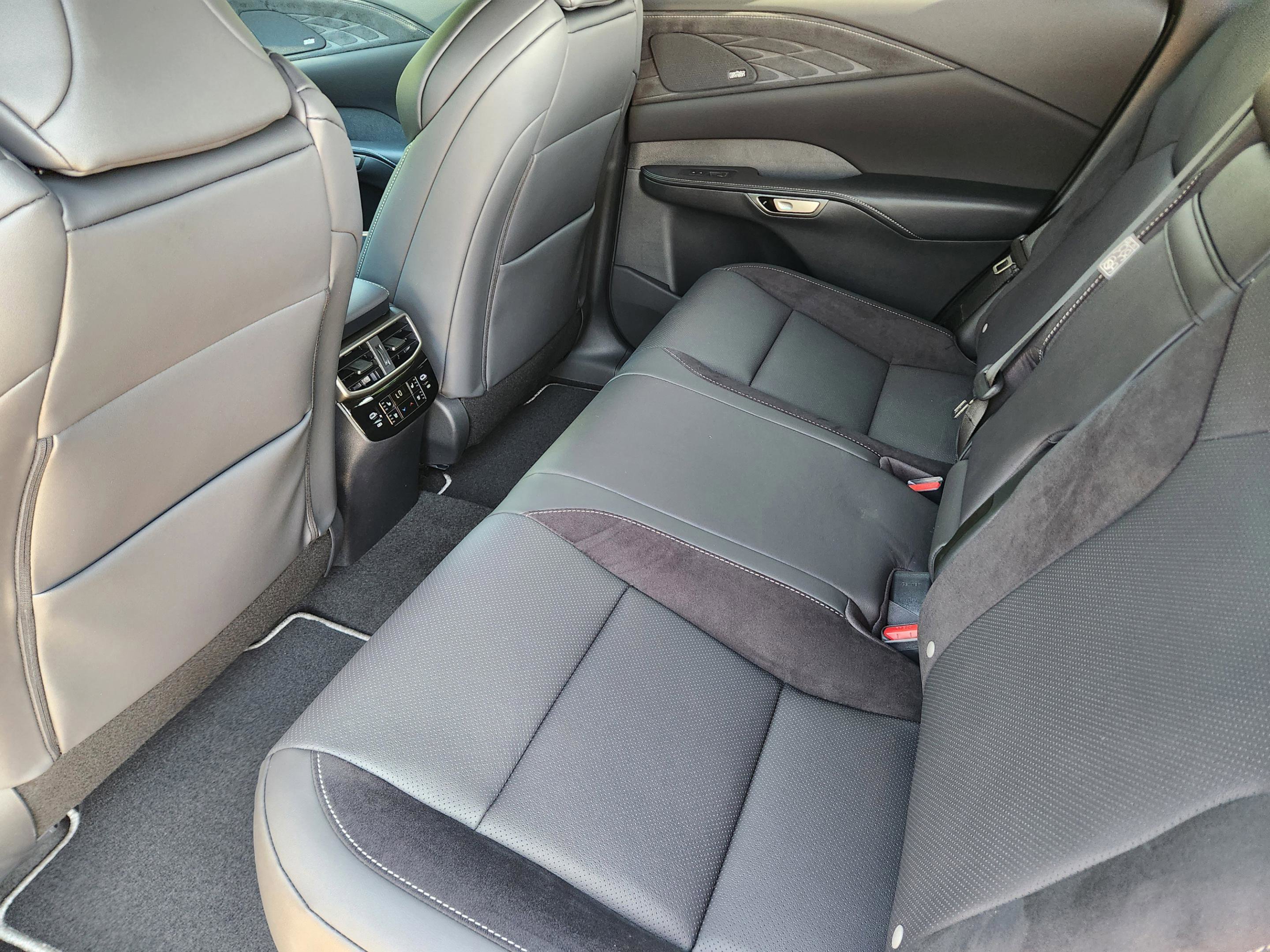 New 2026 Lexus RX 500h F Sport AWD/4WD image 18
