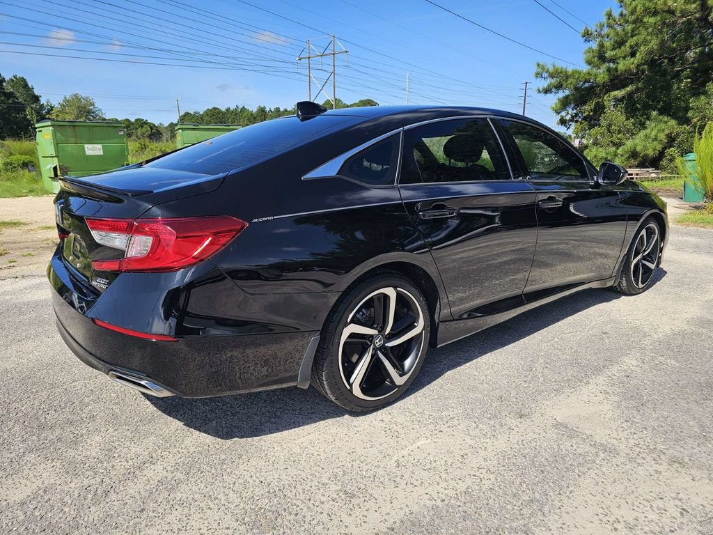Used 2022 Honda Accord Sport image 4