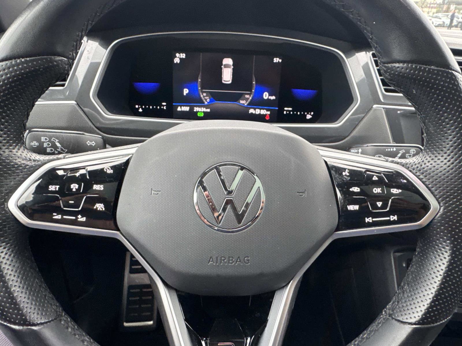 Certified 2023 Volkswagen Tiguan SE R-Line image 18