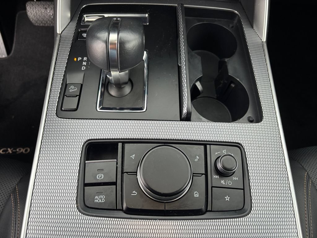 Used 2024 MAZDA CX-90 Plug-In Hybrid w/ Premium Pkg AWD/4WD image 32