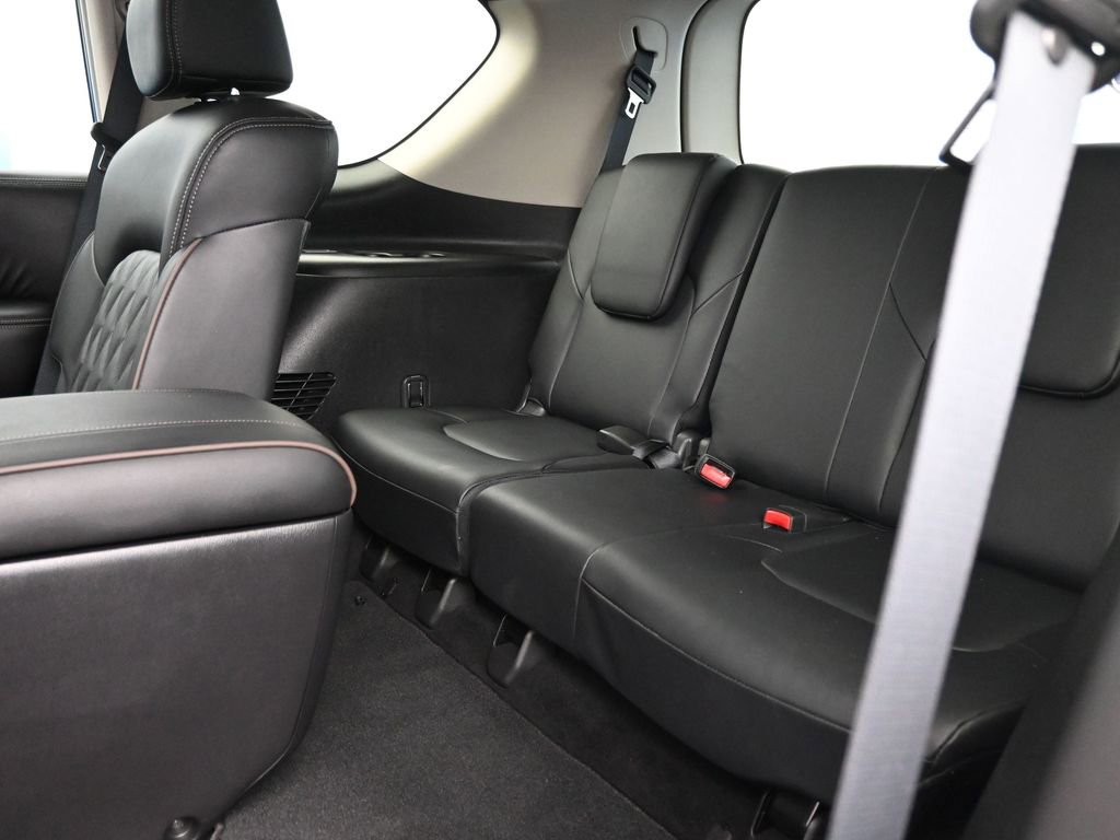 Used 2024 Nissan Armada Platinum w/ Captain's Chairs Package image 11
