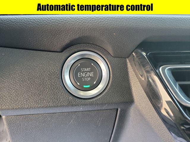 Used 2024 Chevrolet Traverse RS AWD/4WD image 17